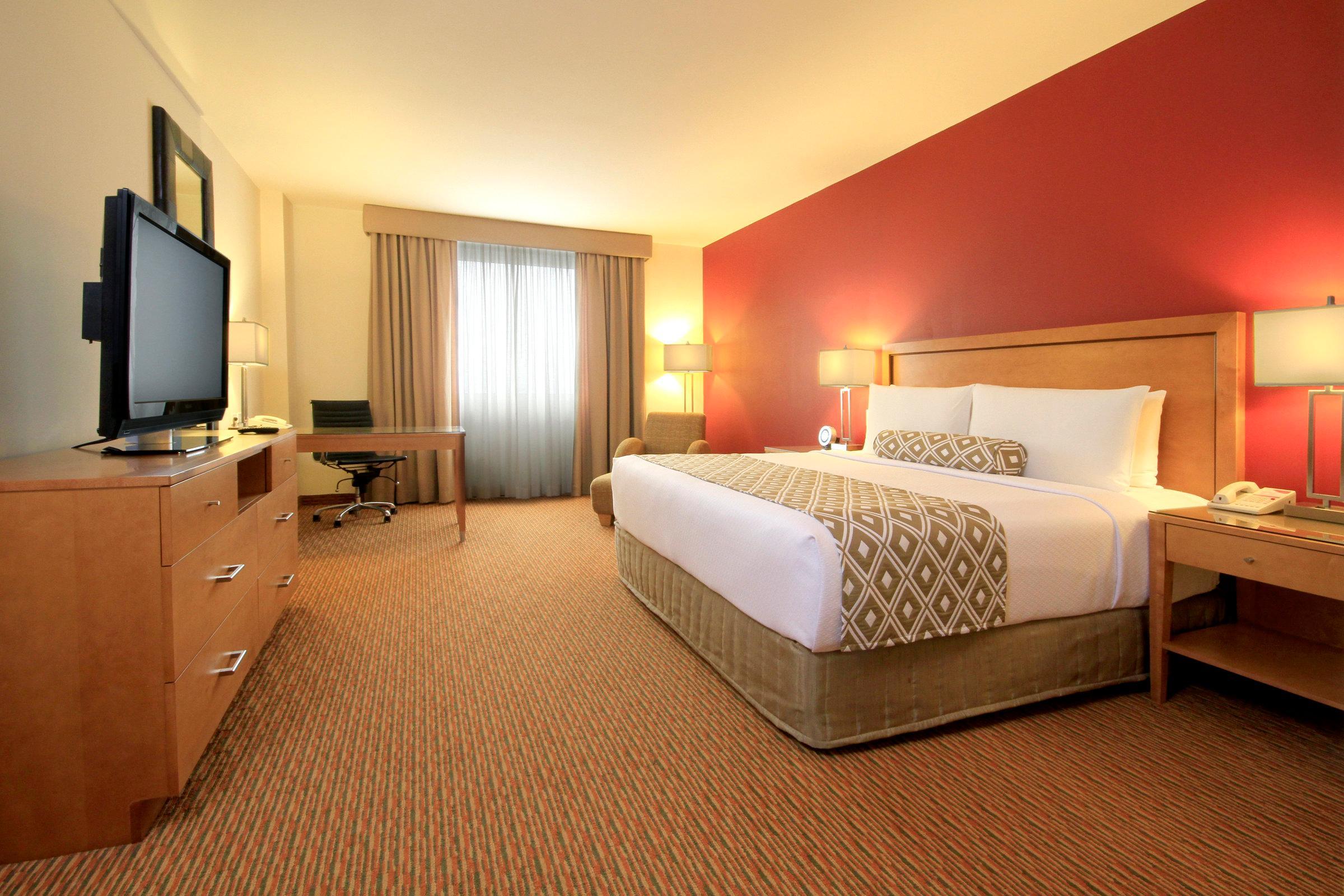 Hotel Crowne Plaza Monterrey Aeropuerto, An Ihg 5*